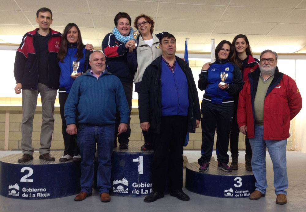 M&ordf; Jes&uacute;s Caballero y Zuri&ntilde;e Go&ntilde;i suben al p&oacute;dium del XIV Campeonato Absoluto de Tiro con Carabina para Ciegos